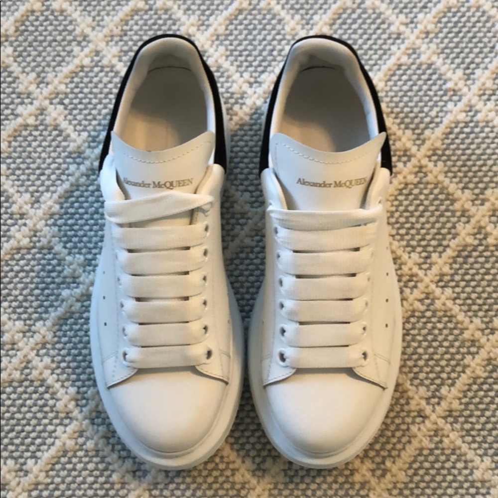 Alexander McQueen Oversized Sneaker Size 37 Black